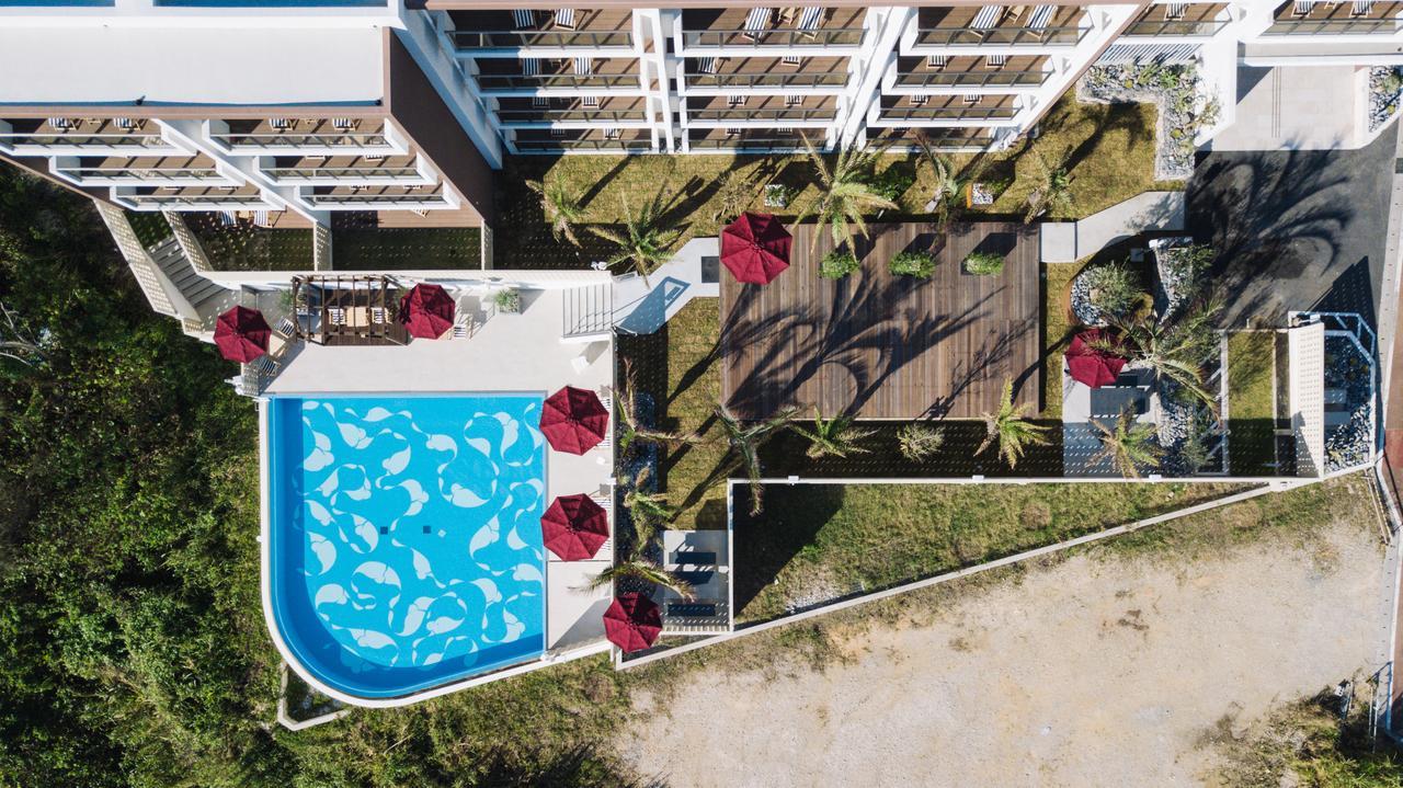 Hideout Okinawa Uruma Otel Dış mekan fotoğraf